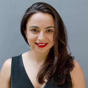 Meet your Posher, Caroline